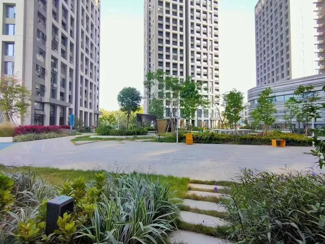 深圳平湖最好的花园房，对面就是观澜山水田园。